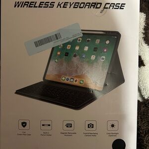 Wireless Keyboard Case for Tablet - Black